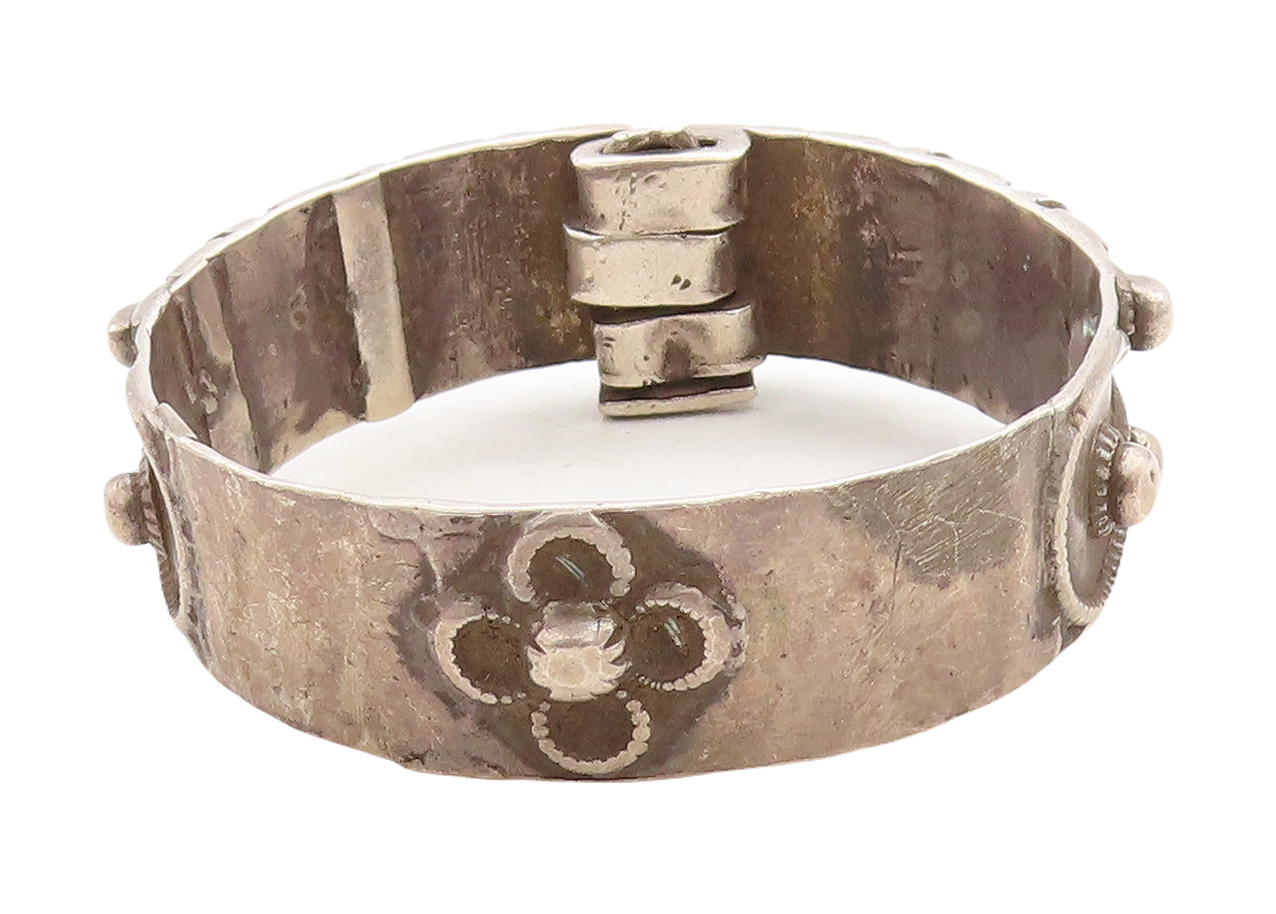 925 Sterling Silver Vintage Antique Dark Tone Floral Bangle Bracelet BT1567