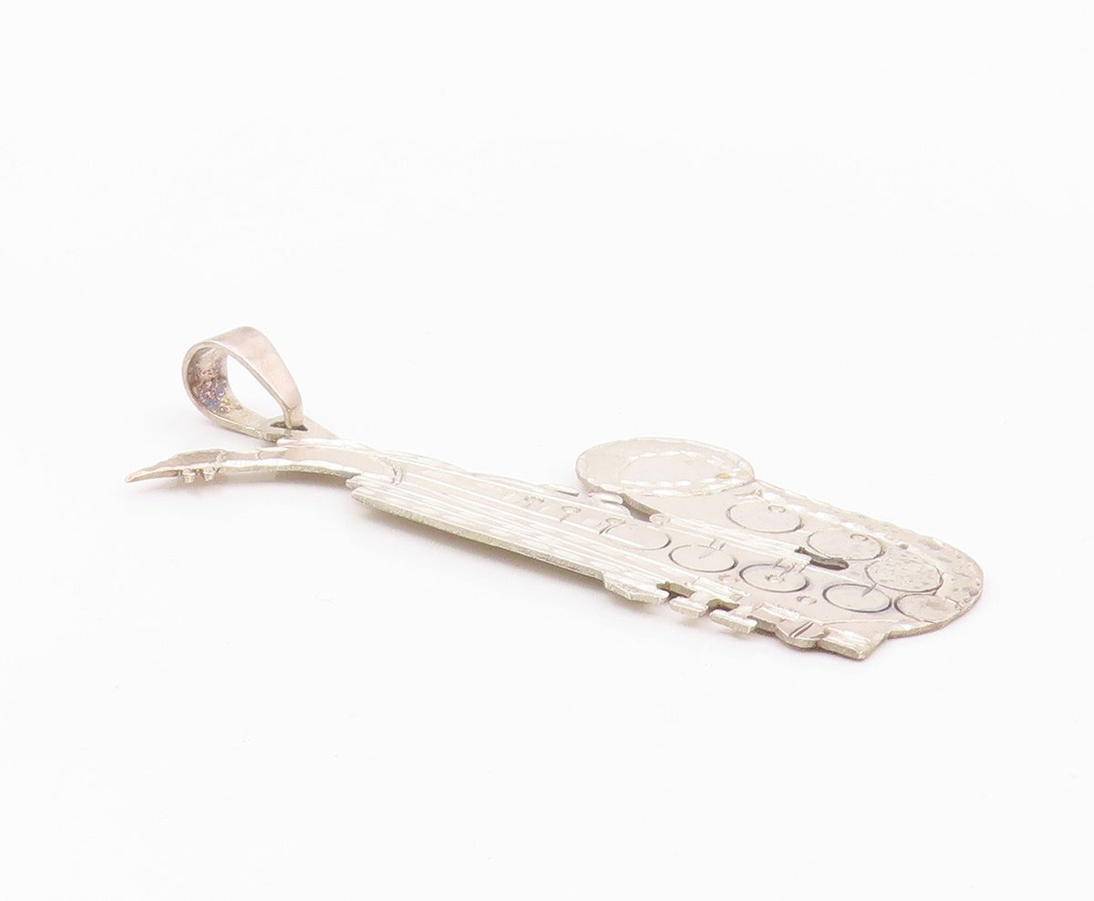 925 Sterling Silver  Vintage Shiny Etched Saxophone Instrument Pendant PT10332