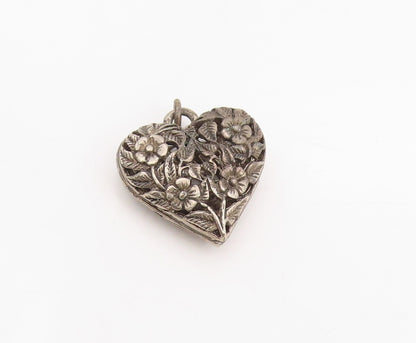 925 Sterling Silver Vintage Pendant Dark Tone Floral Cut Out Love Heart  PT25183