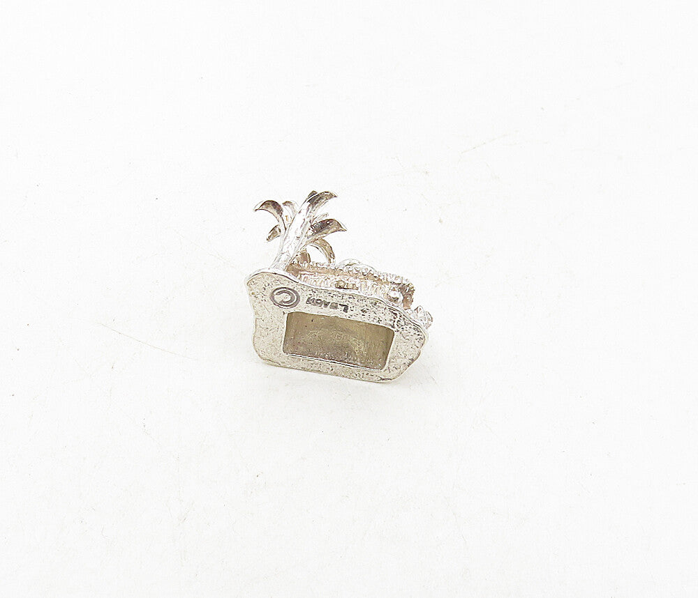 925 Sterling Silver  Vintage Shiny Petite Island Hut Home Pendant  PT6560
