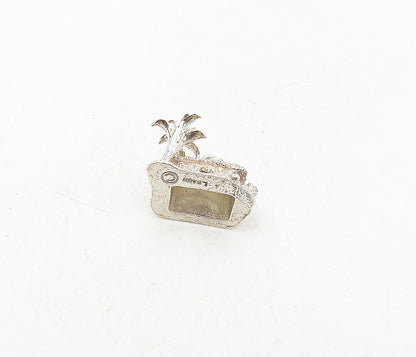 925 Sterling Silver  Vintage Shiny Petite Island Hut Home Pendant  PT6560
