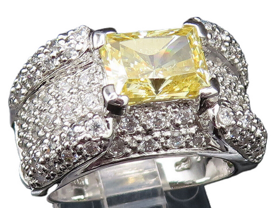 925 Silver  Vintage Emerald Cut Citrine & Cubic Zirconia Ring Sz 7.5  RG25498