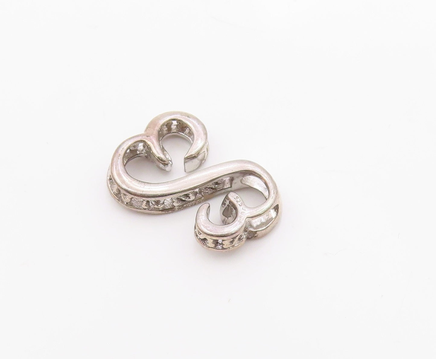 925 Sterling Silver  Vintage Genuine Diamonds Infinity Heart Pendant  PT17161