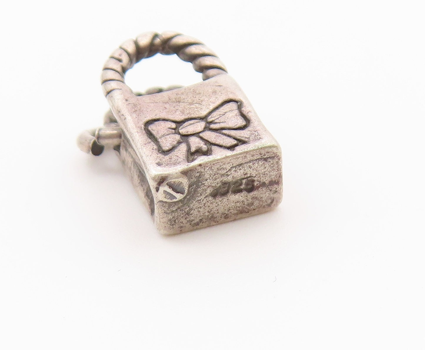 925 Silver  Vintage Engraved Love To Shop & Bow Tote Bag Charm Pendant PT21262