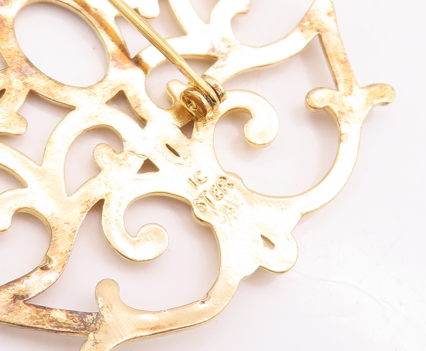 925 Sterling Silver Vintage Brooch Pin Gold Plated Symmetric Design  BP11105