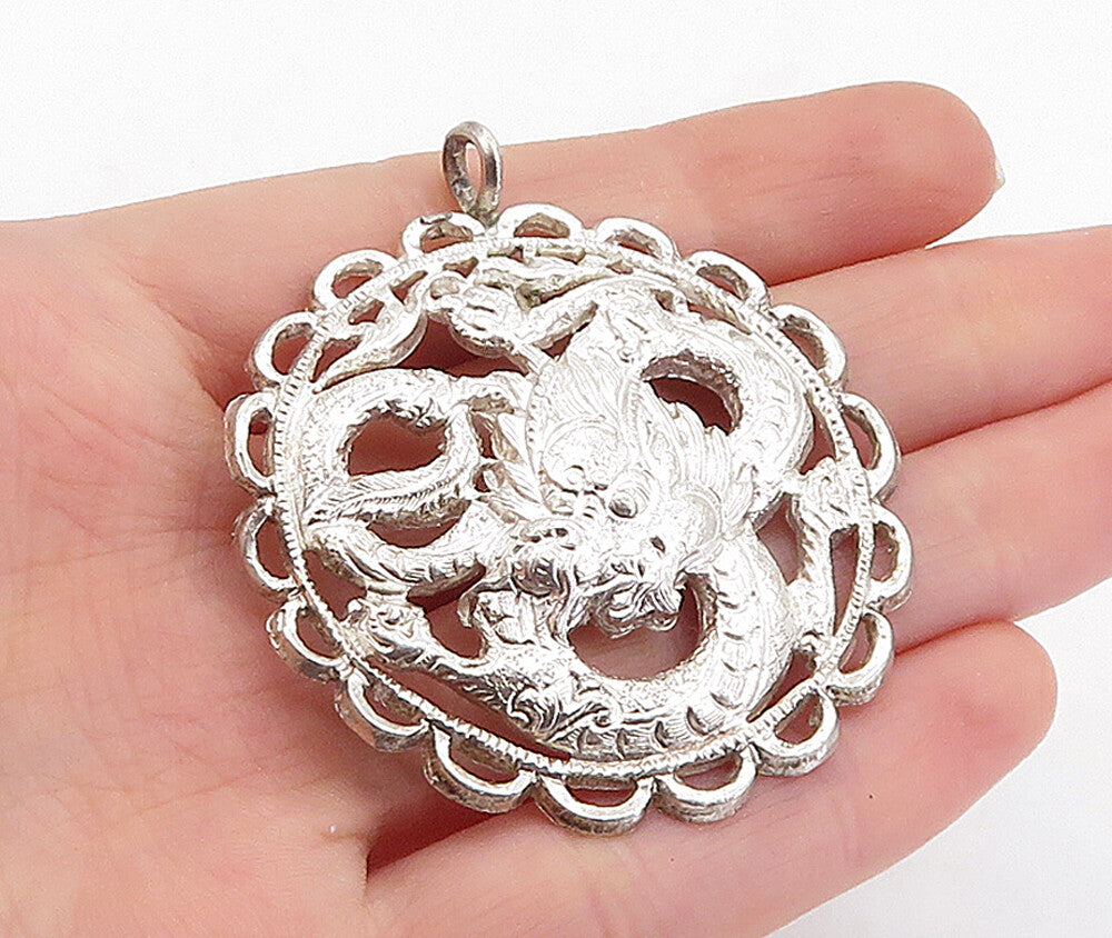 925 Sterling Silver  Vintage Shiny Floral Etched Wavy Border Pendant  PT4047