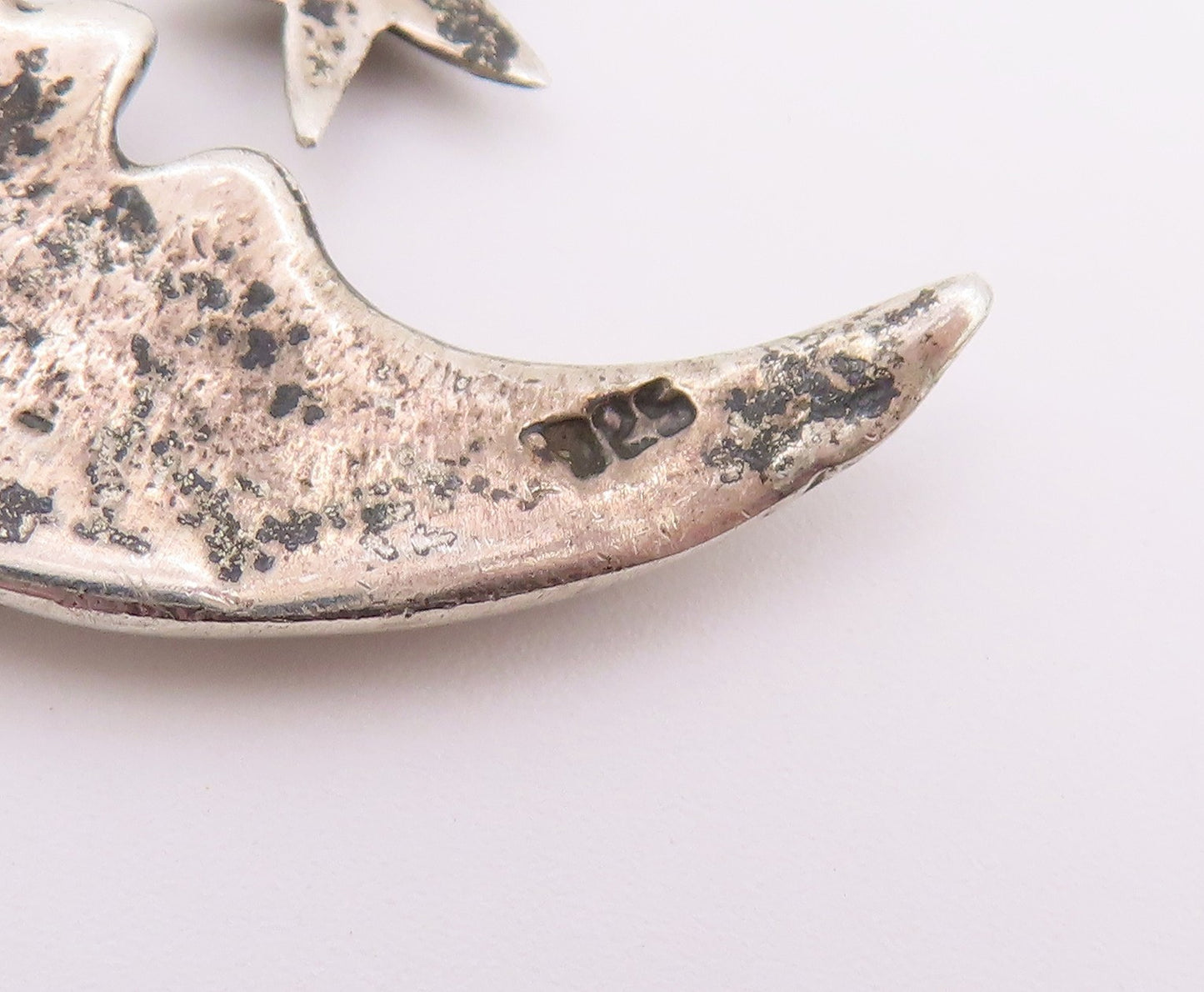 925 Sterling Silver Vintage Pendant Sleeping Crescent Moon & Triple Star PT26400
