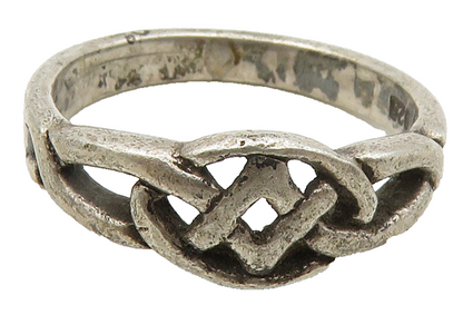 925 Sterling Silver  Vintage Celtic Knot Dark Tone Band Ring Sz 5.5  RG16150