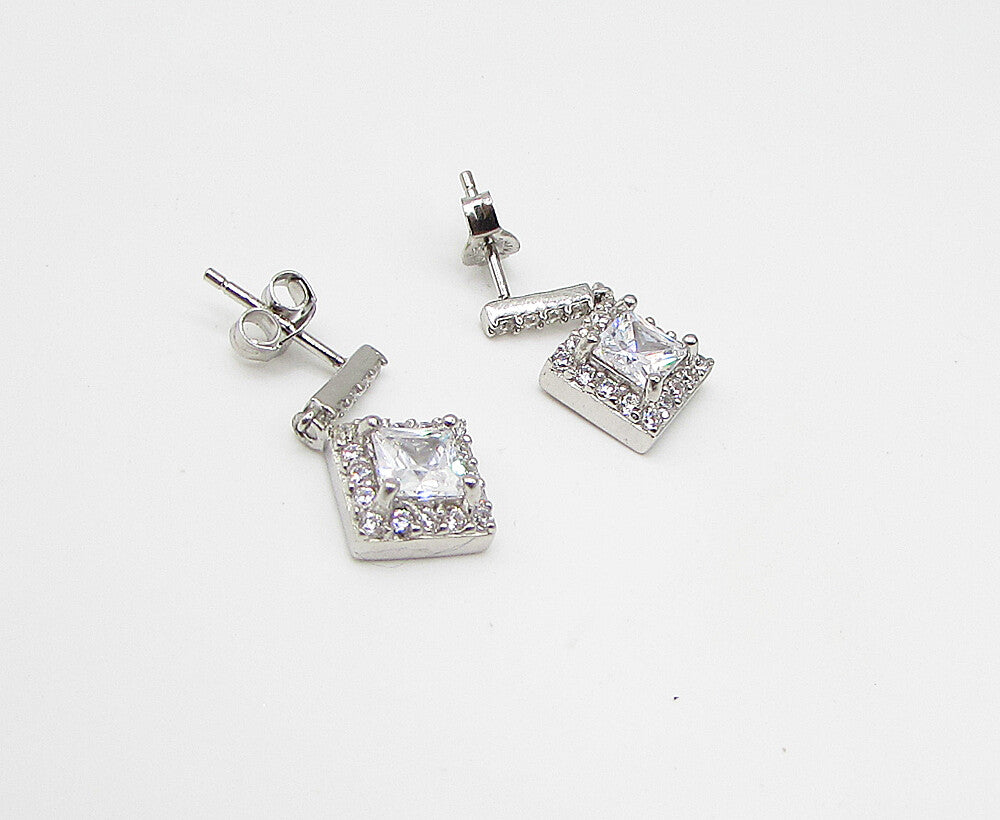 925 Sterling Silver  White Topaz & Cubic Zirconia Stud Drop Earrings  EG1439