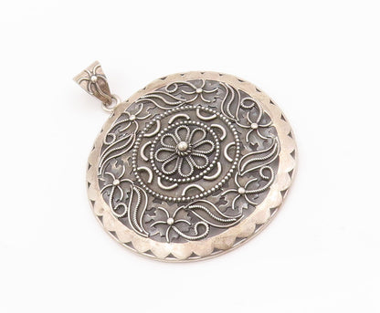 925 Sterling Silver Vintage Pendant Large Round Swirly Floral Carved  PT23034