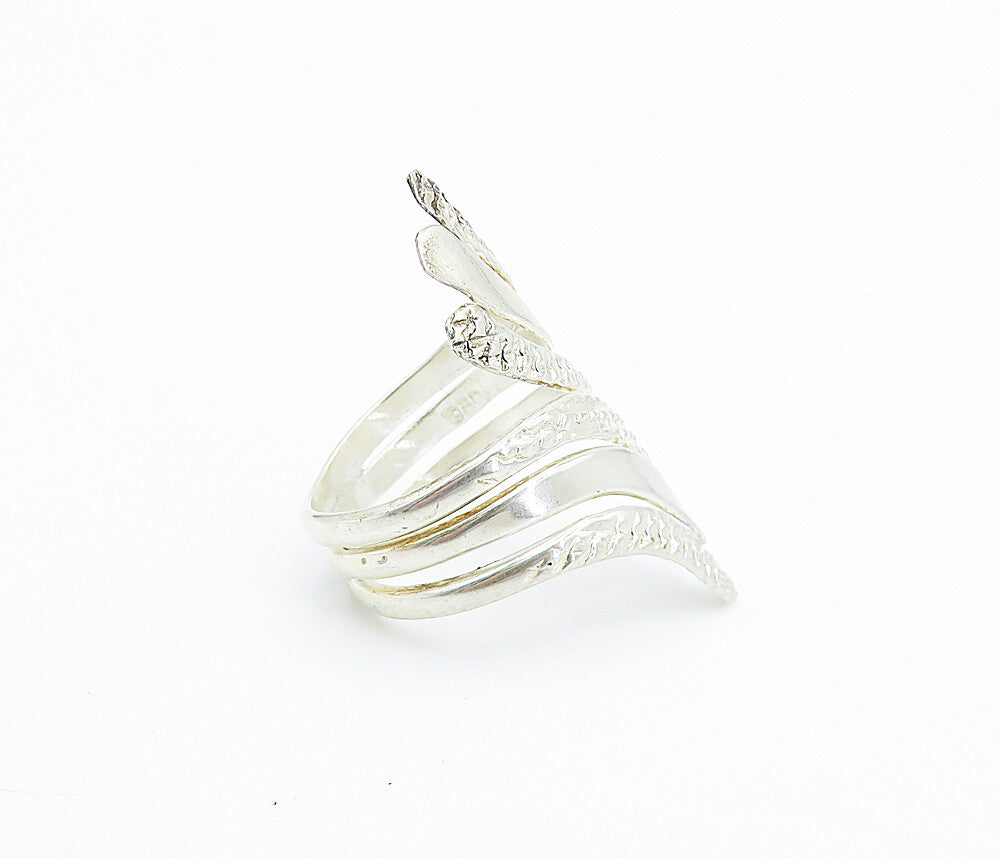 925 Sterling Silver  Vintage Shiny Etched Detail Bypass Band Ring Sz 8  RG6680