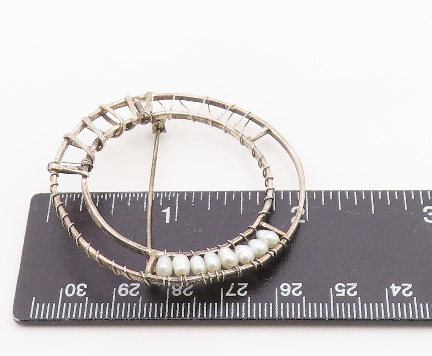 925 Sterling Silver Vintage Brooch Pin Modern Wire Wrapped Pearl Circle  BP12594