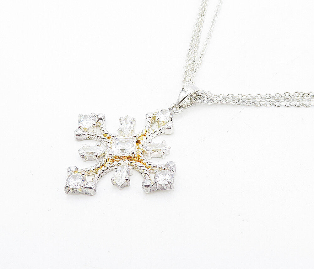 925 Sterling Silver  Sparkling Cubic Zirconia Cross Chain Necklace  NE1369