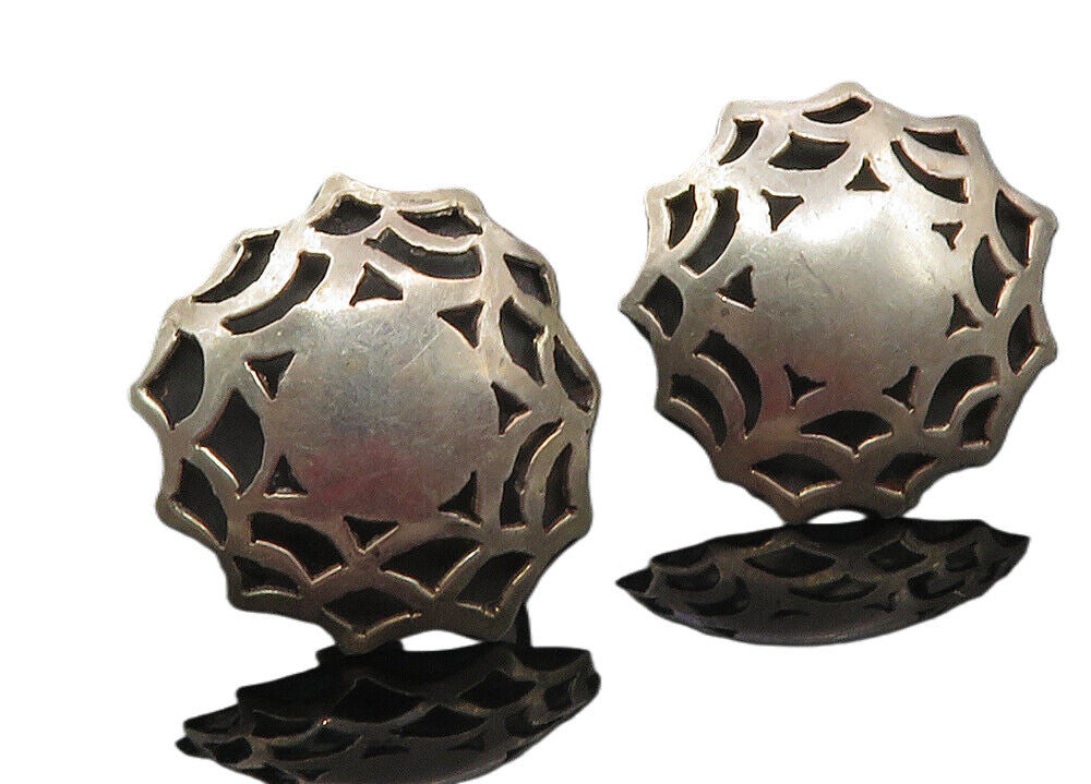 RG MEXICO 925 Silver  Vintage Cutout Floral Design Non Pierce Earrings  EG6269