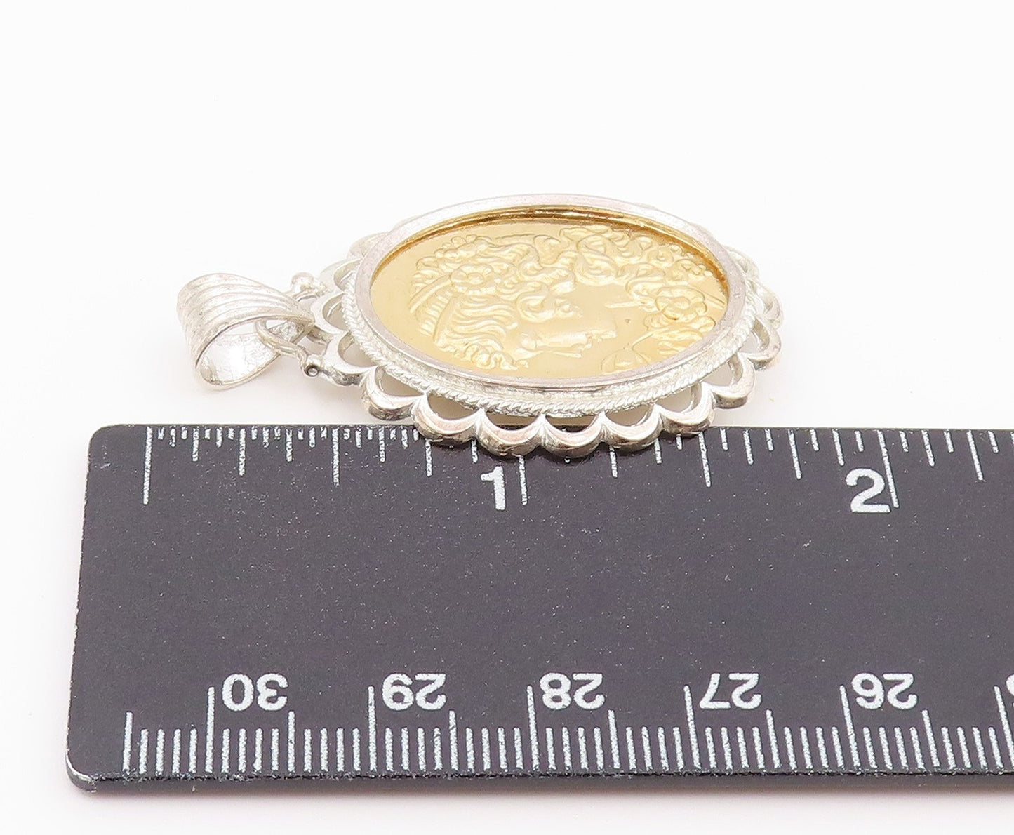 925 Sterling Silver Vintage Pendant Two Tone Scalloped Lady Cameo Charm  PT26445