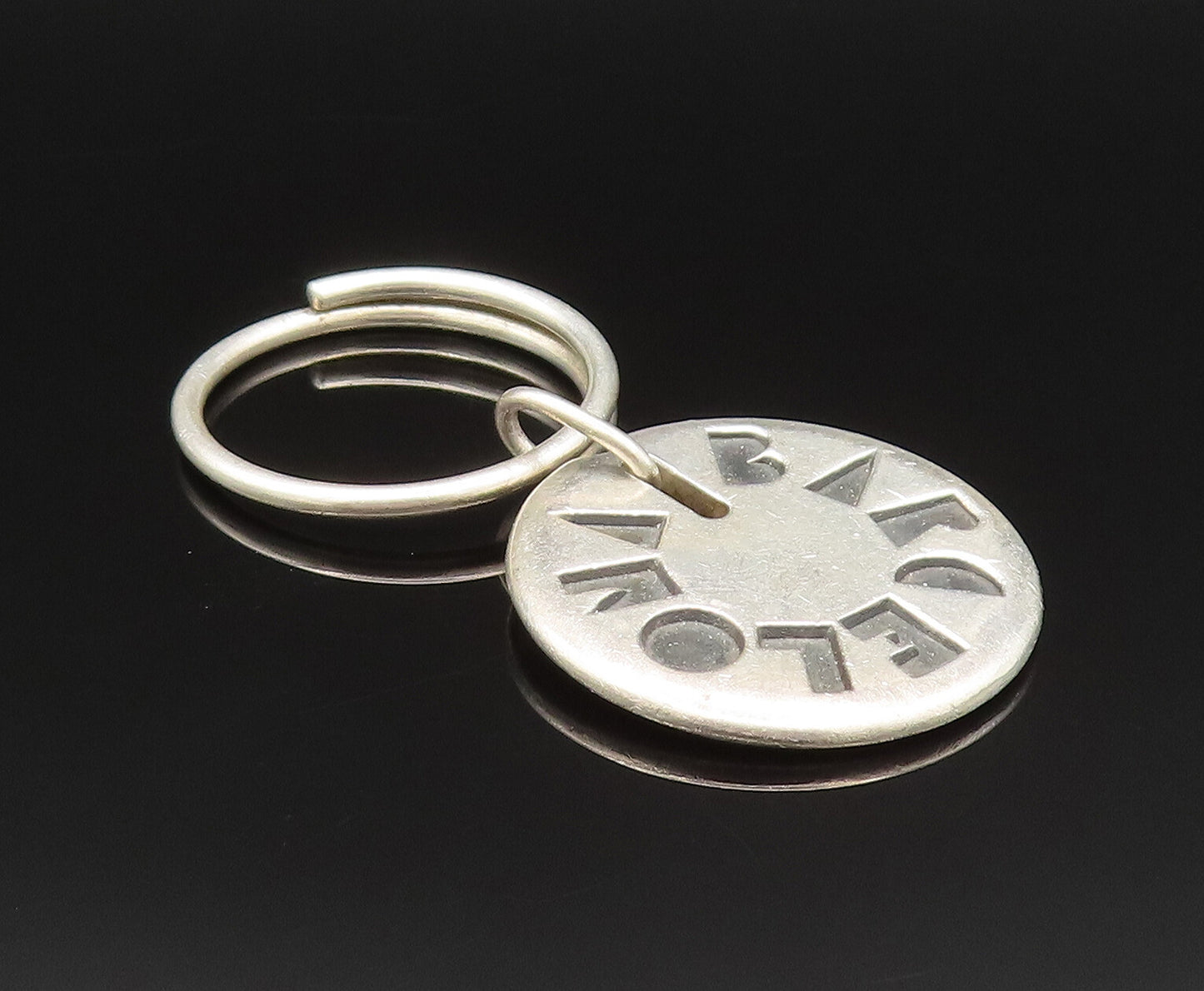 925 Sterling Silver  Vintage Carved Barcelona Souvenir Key Chain  TR3385