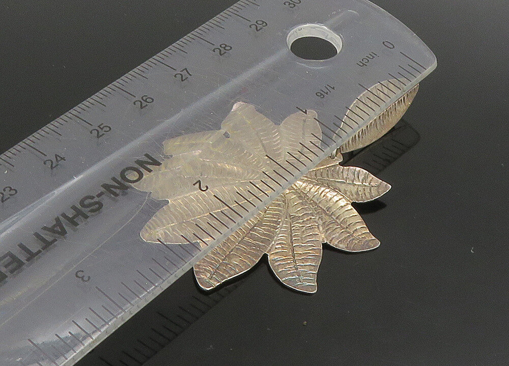 DESIGNER 925 Sterling Silver  Vintage Shiny Etched Floral Leaf Pendant PT19144