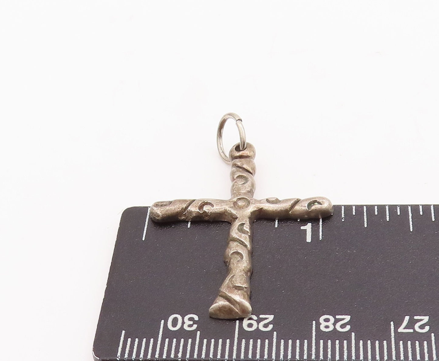 925 Sterling Silver Vintage Pendant Swirly Grooved Religious Cross  PT23332
