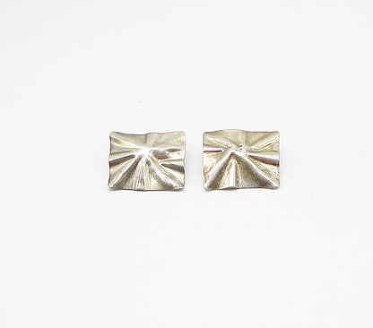925 Sterling Silver  Vintage Fluted Cloth Design Stud Drop Earrings  EG1995