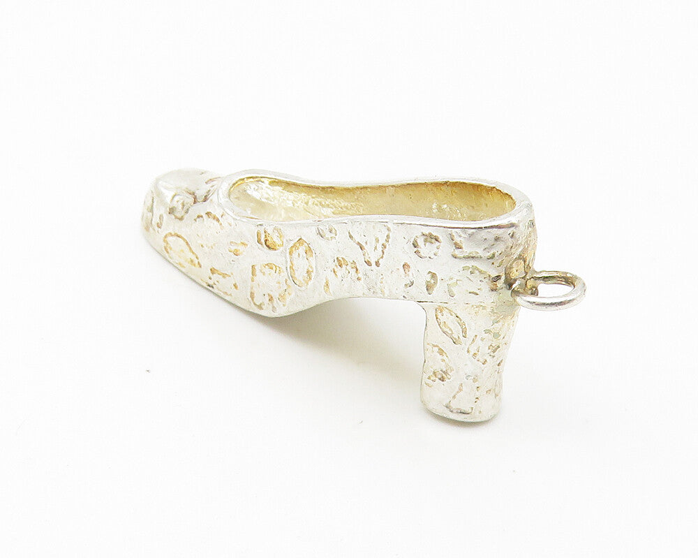 925 Sterling Silver  Vintage Shiny Etched High Heel Shoe Motif Pendant  PT8604