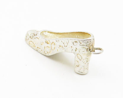 925 Sterling Silver  Vintage Shiny Etched High Heel Shoe Motif Pendant  PT8604