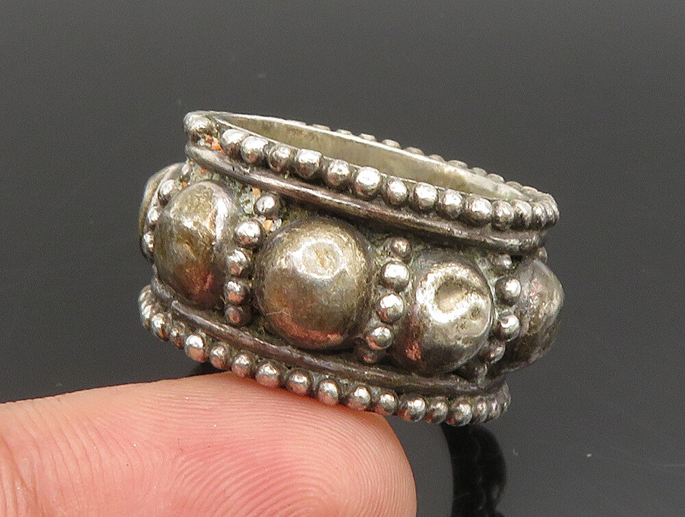 925 Sterling Silver  Vintage Beaded Raised Edge Band Ring Sz 8  RG24238