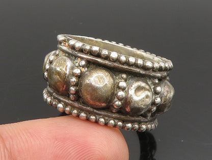 925 Sterling Silver  Vintage Beaded Raised Edge Band Ring Sz 8  RG24238