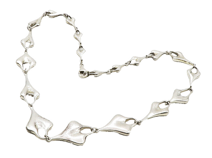 RLM STUDIO 925 Silver  Vintage Shiny Sculpted Link Chain Necklace  NE2222