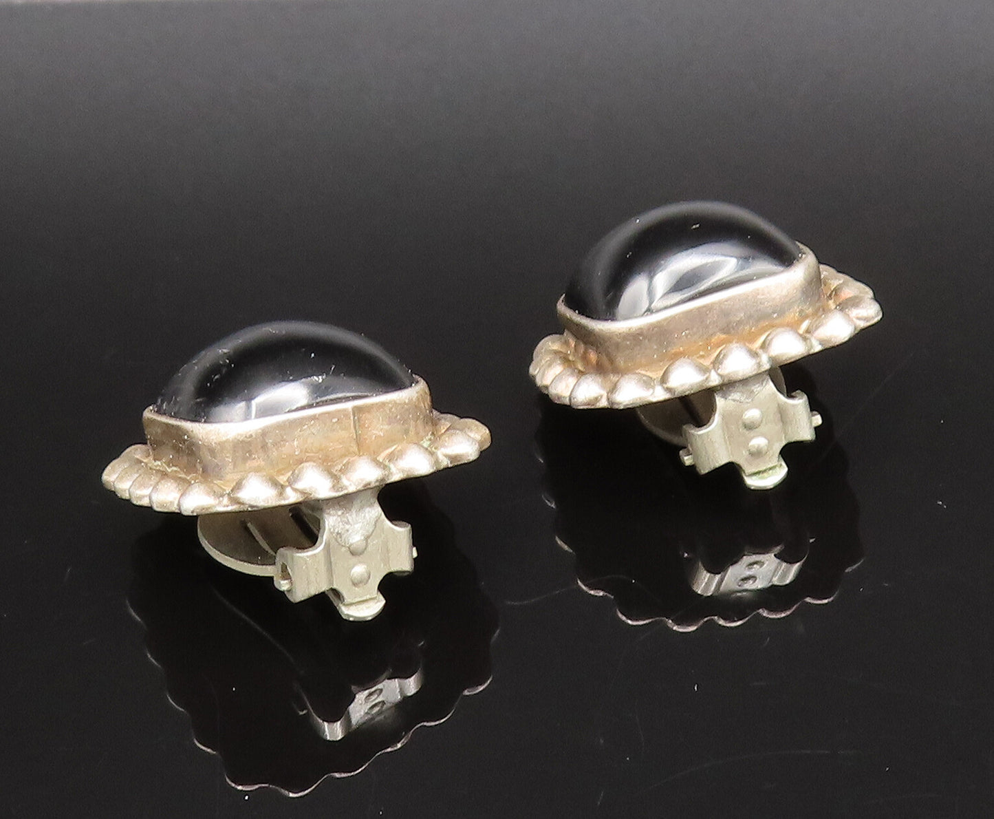 MEXICO 925 Silver  Vintage Beaded Edge Black Onyx Clip Back Earrings  EG12296