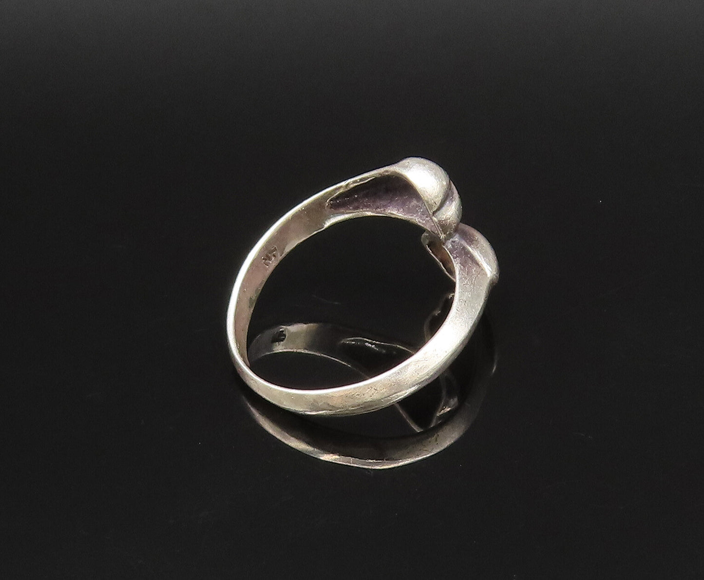 925 Sterling Silver  Vintage Dainty Love Heart Bypass Ring Sz 8  RG25684