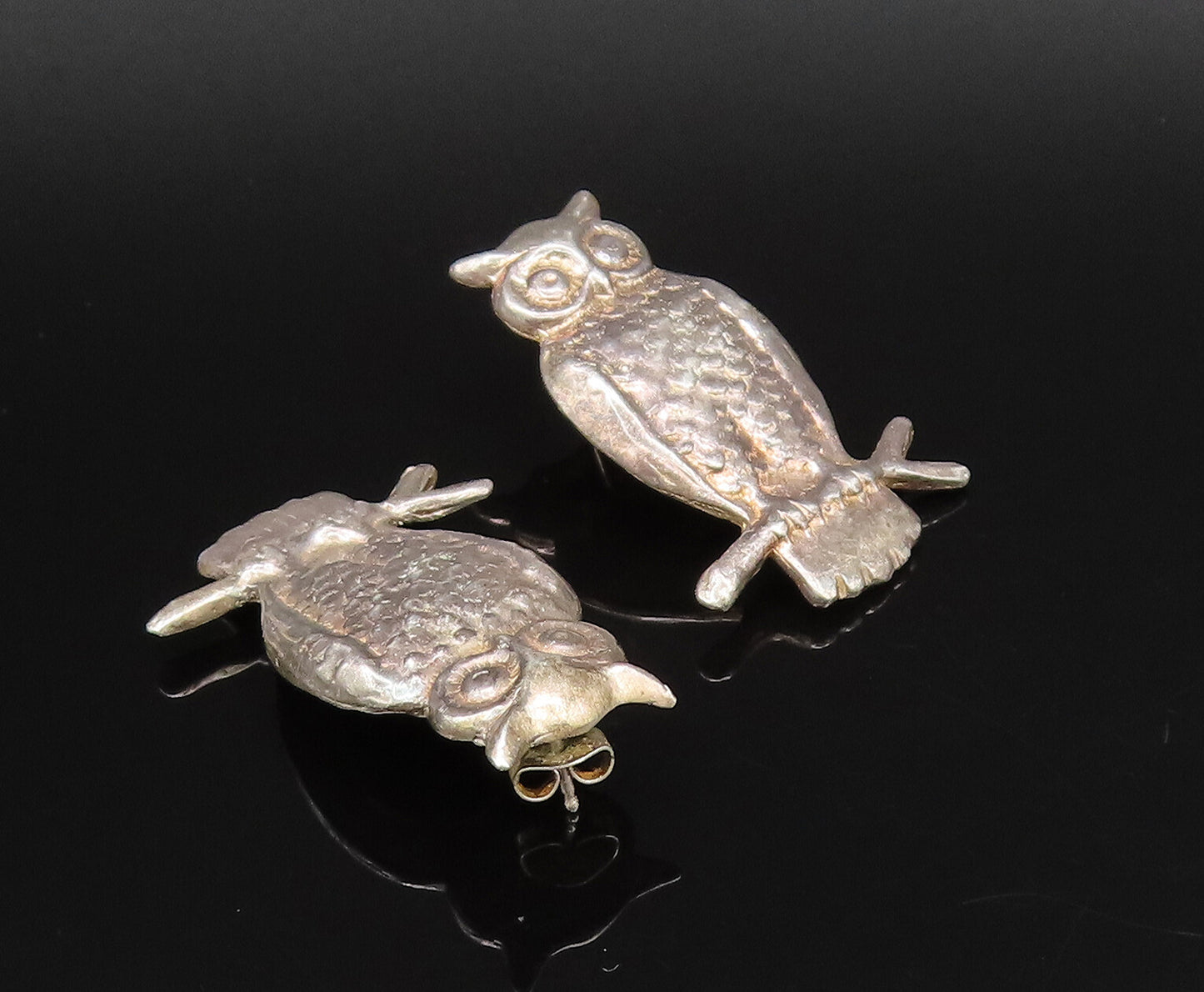 JUANITA ENRIGHT 925 Silver  Vintage Carved Textured Owls Earrings  EG12237