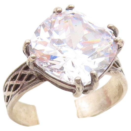925 Sterling Silver Vintage Ring ISRAEL CZ Textured Latticework  Sz 7.5  RG36884