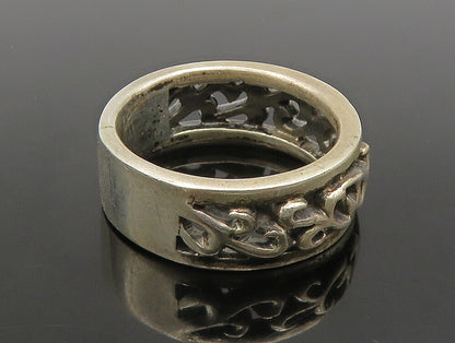 925 Sterling Silver  Vintage Vine Swirl Cutout Band Ring Sz 9  RG24487