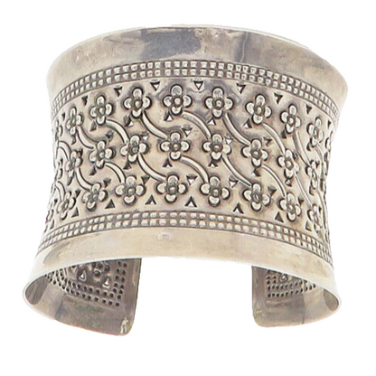 925 Sterling Silver  Vintage Flower Patterned Dark Tone Cuff Bracelet  BT7318