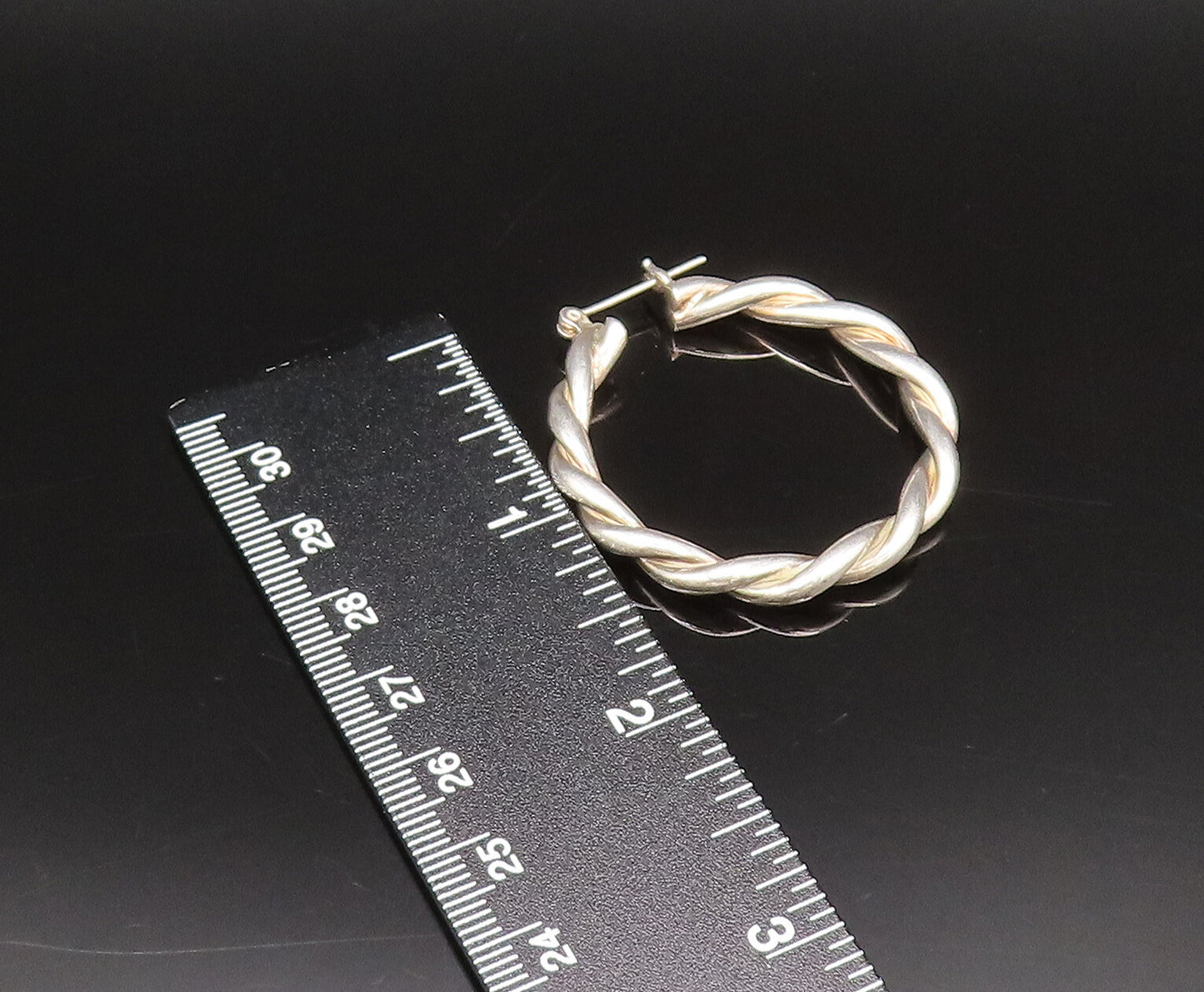 925 Sterling Silver  Vintage Fashionable Twisted Hoop Earrings  EG12269
