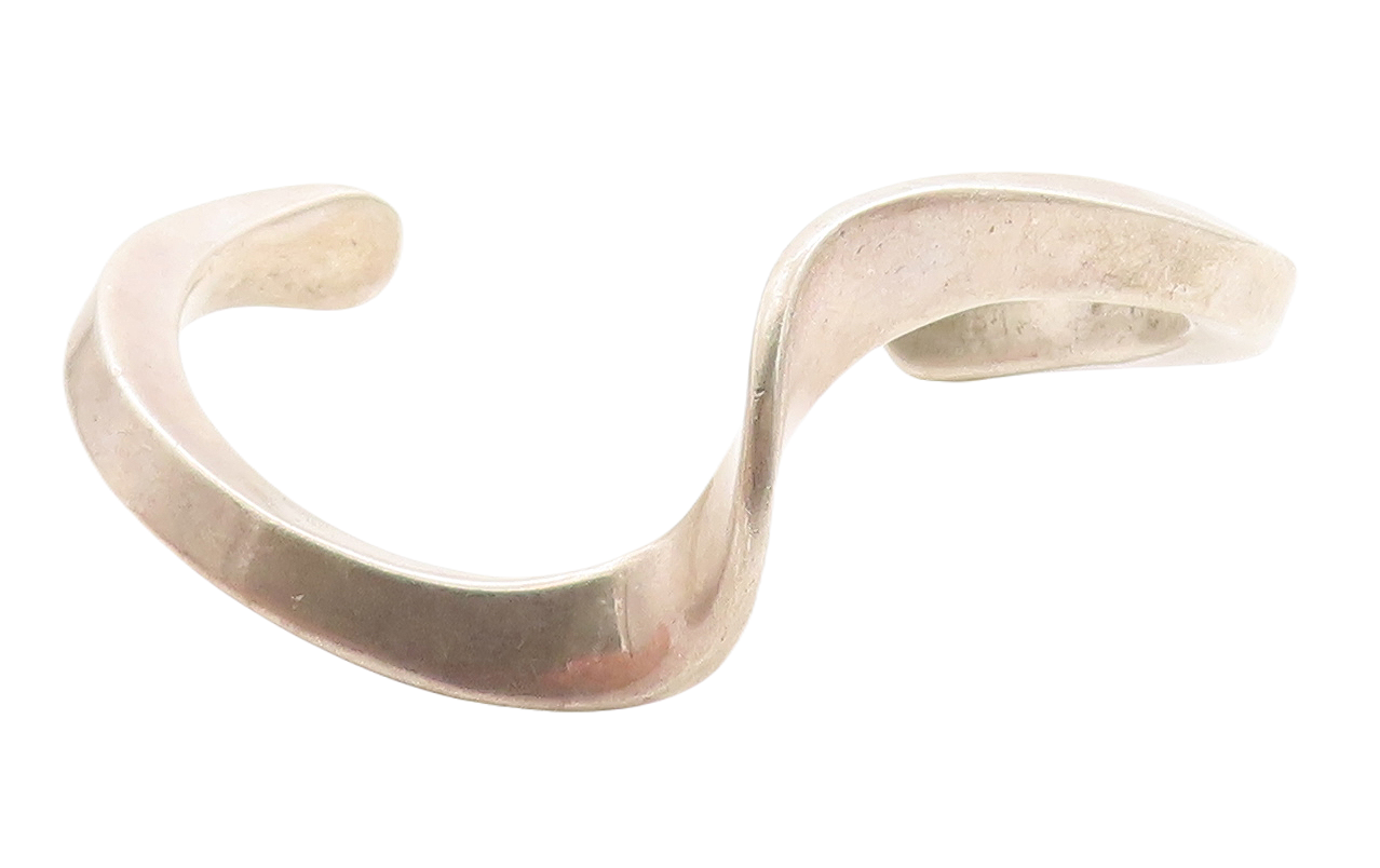 925 Sterling Silver  Vintage Wavy Swirl Designed Smooth Cuff Bracelet  BT1482