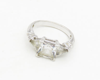 925 Sterling Silver  Vintage Cubic Zirconia 3 Stone Band Ring Sz 6  RG18691