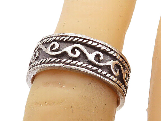 925 Sterling Silver  Vintage Dark Tone Swirl Pattern Band Ring Sz 5.5  RG8269