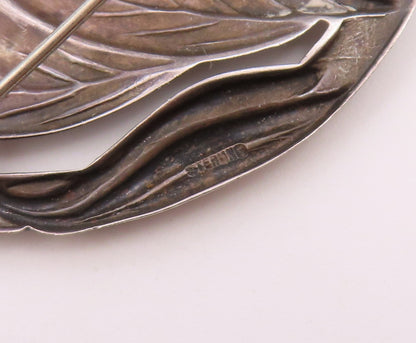 925 Sterling Silver  Vintage Shiny Love Birds On Branch Brooch Pin  BP9153