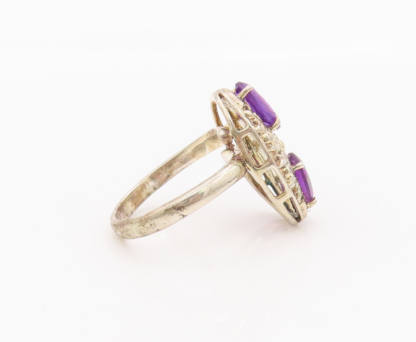 925 Sterling Silver Vintage Ring Hammered Effect Oval Amethyst Sz 9  RG27614