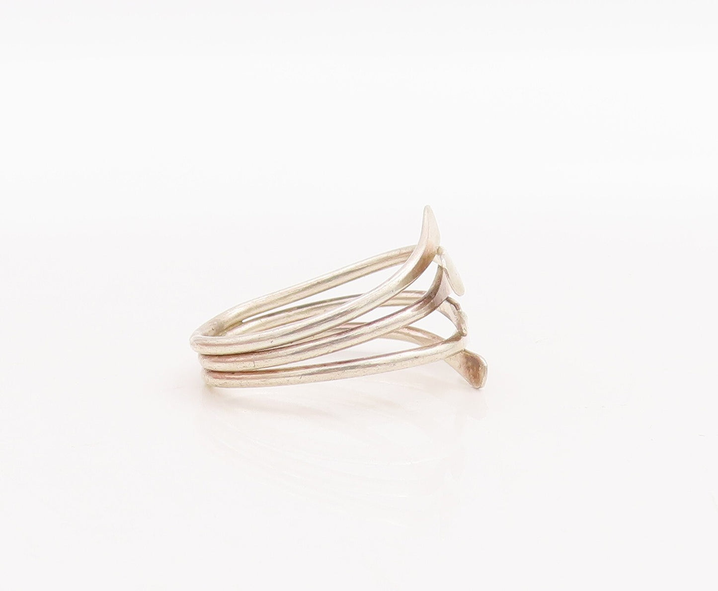 925 Sterling Silver Vintage Ring Solid Cutout Shank Bypass Spikes  Sz 6  RG29100