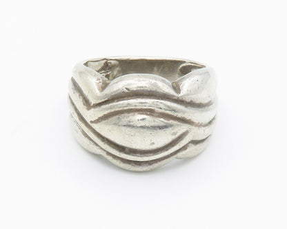 925 Sterling Silver  Vintage Shiny Chiseled Detail Band Ring Sz 7  RG14677