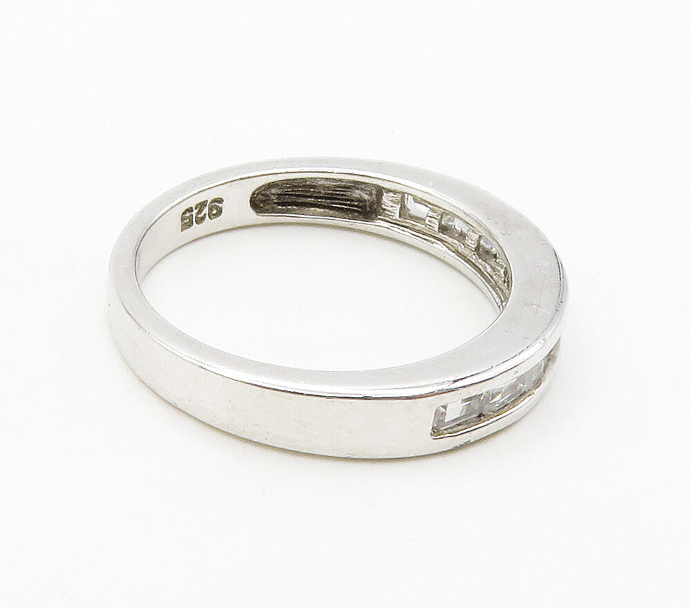 925 Sterling Silver  Sparking Cubic Zirconia Smooth Band Ring Sz 7.5  RG16505