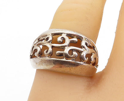 925 Sterling Silver  Vintage Shiny Open Swirl Vine Dome Band Ring Sz 8  RG5810