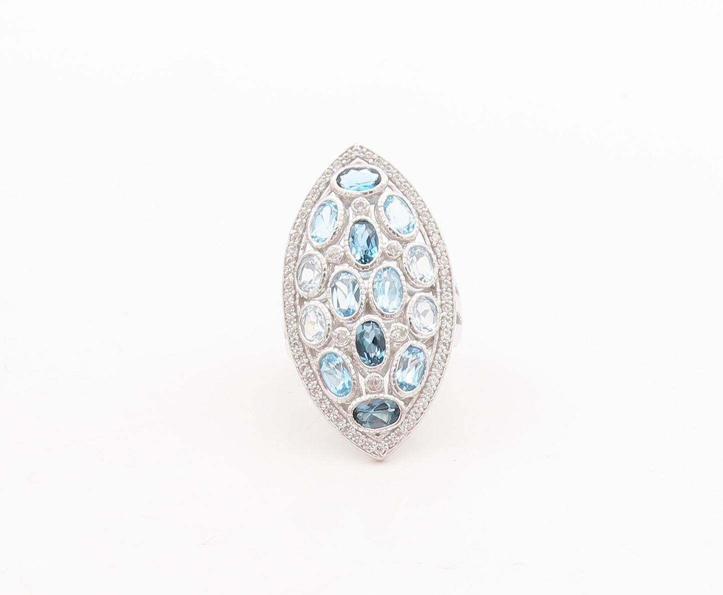 925 Sterling Silver Vintage Ring Oval Shades Of Blue & White Topaz  Sz 7 RG29401
