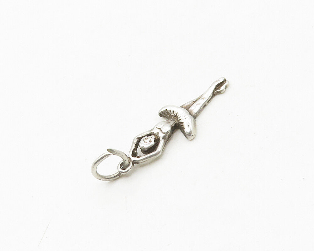 925 Sterling Silver  Vintage Shiny Petite Ballet Dancer Motif Pendant  PT14507
