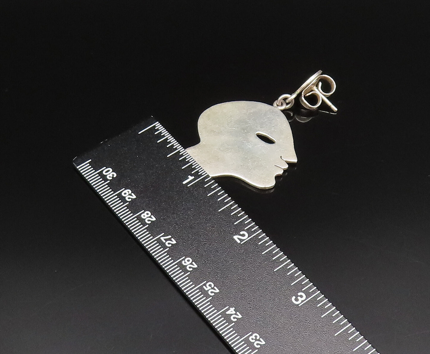 MIMI CASTILLO 925 Silver  Vintage Flat Side Profile Face Earrings  EG12025