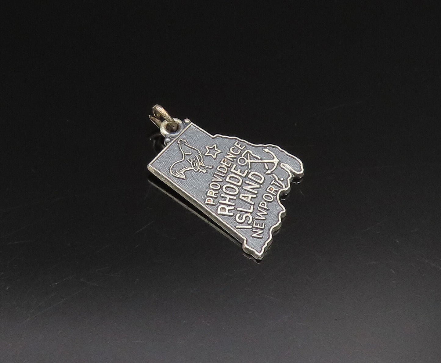 925 Sterling Silver  Vintage Rhode Island State Souvenir Pendant  PT21070