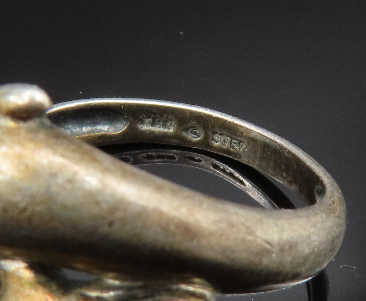 925 Sterling Silver   Vintage Double Dolphin Bypass Ring Sz 7  RG24687
