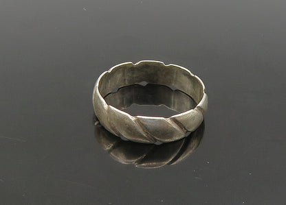 RUSSIA 925 Sterling Silver  Vintage Shiny Twist Band Ring Sz 6.5  RG21871